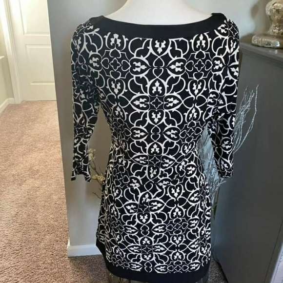 Brand new white house blackmarket dress - Picture 3 of 4